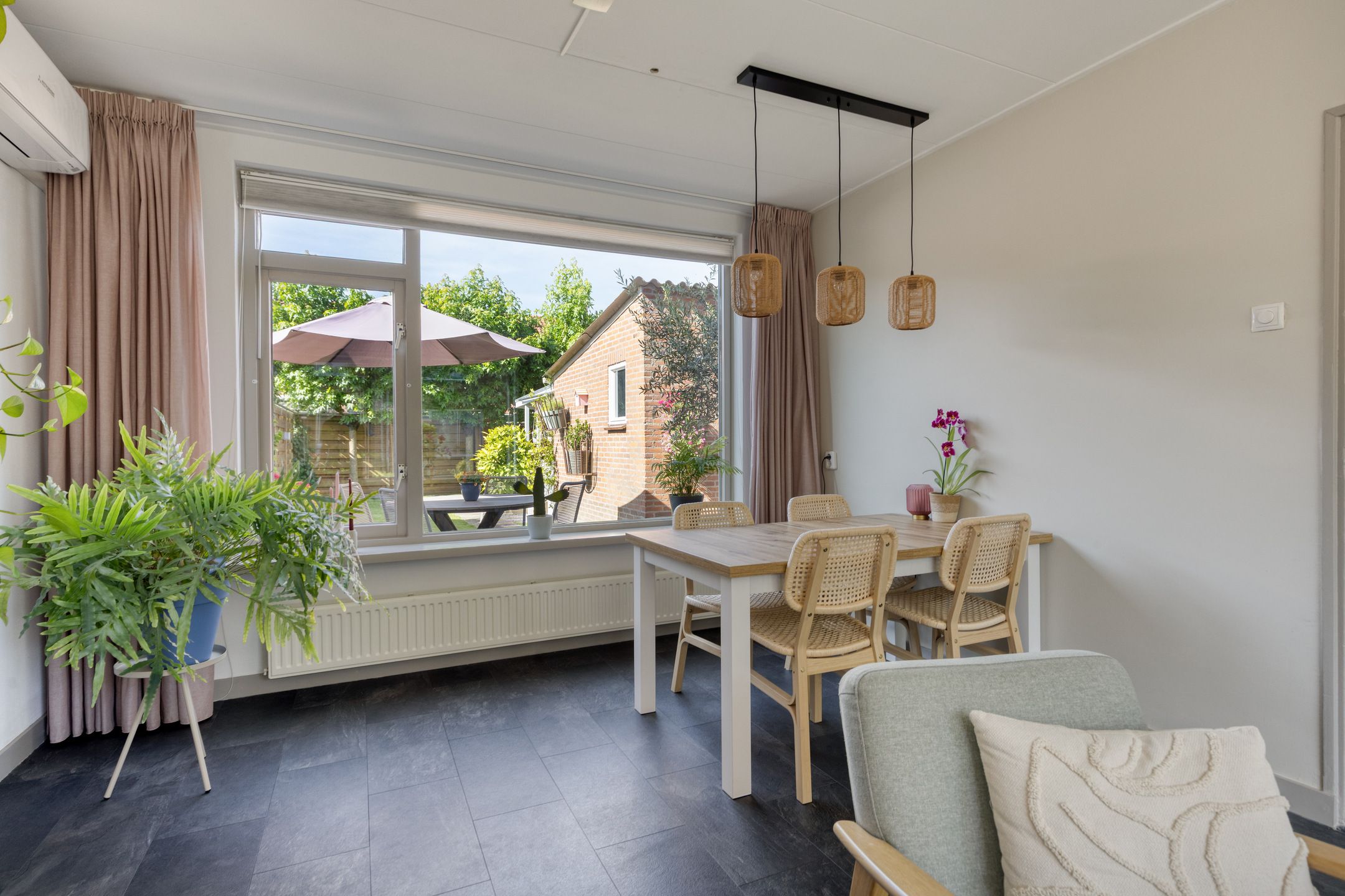 Photo 15 of Reinout van Valkenburgstraat 20
