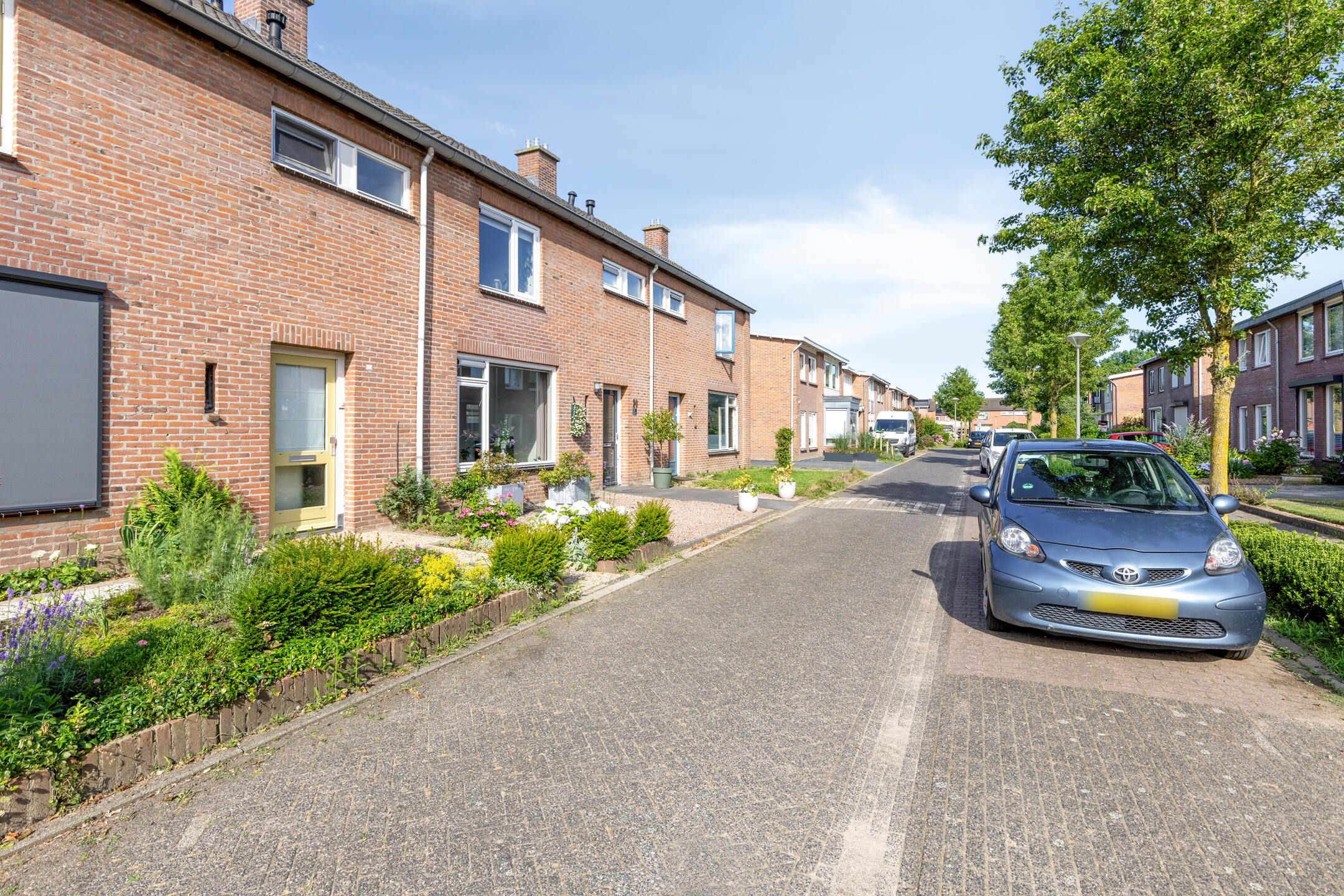 Photo 12 of Reinout van Valkenburgstraat 20