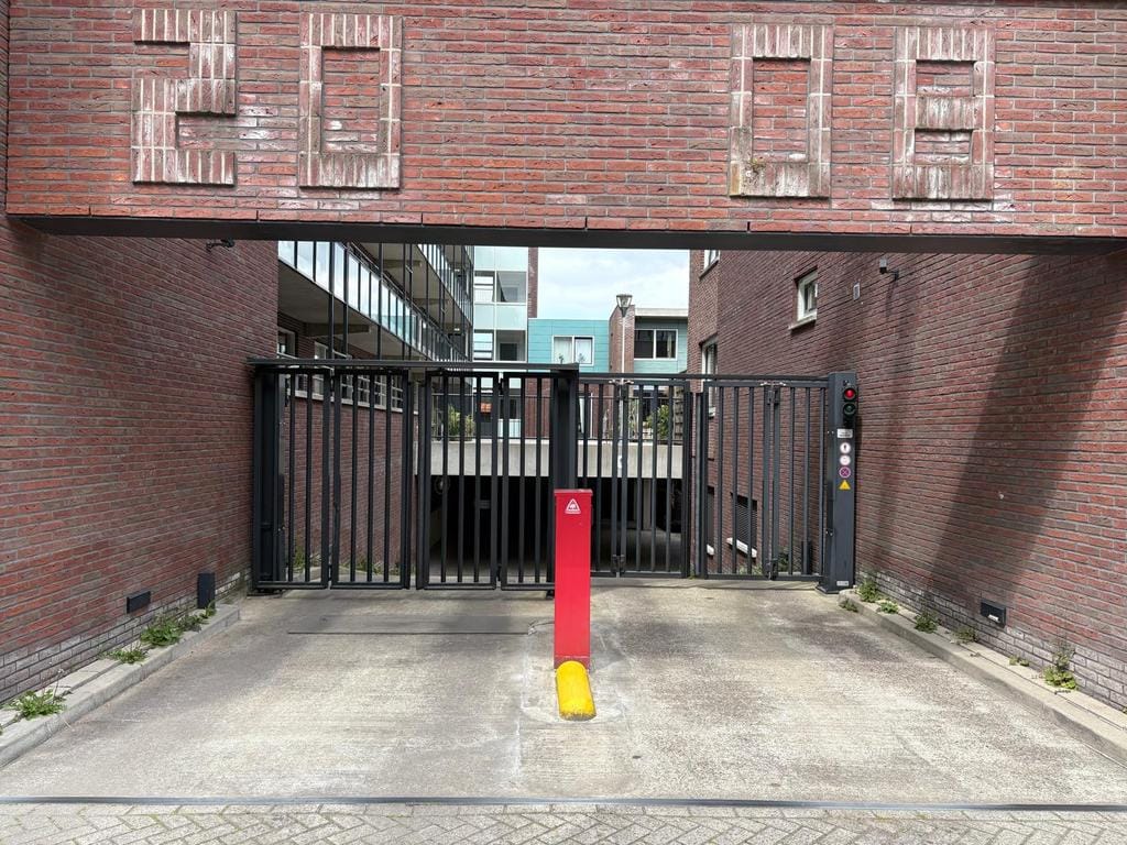 Foto 1 van Adikade