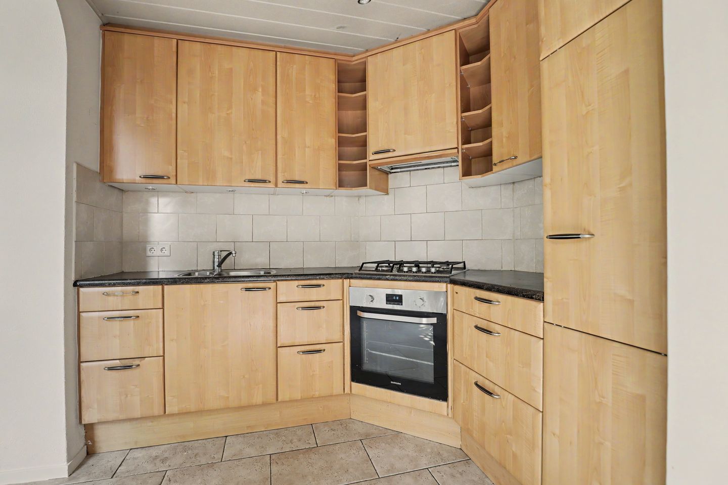 Photo 10 of Perestraat 23