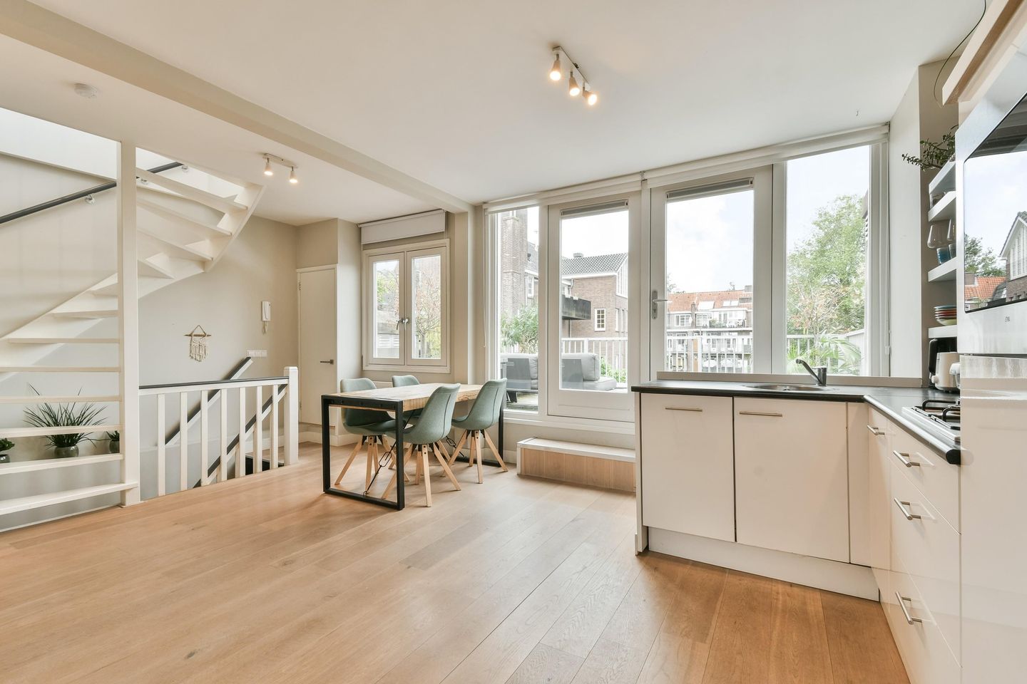 Foto 4 van Wijsmullerstraat 34-3