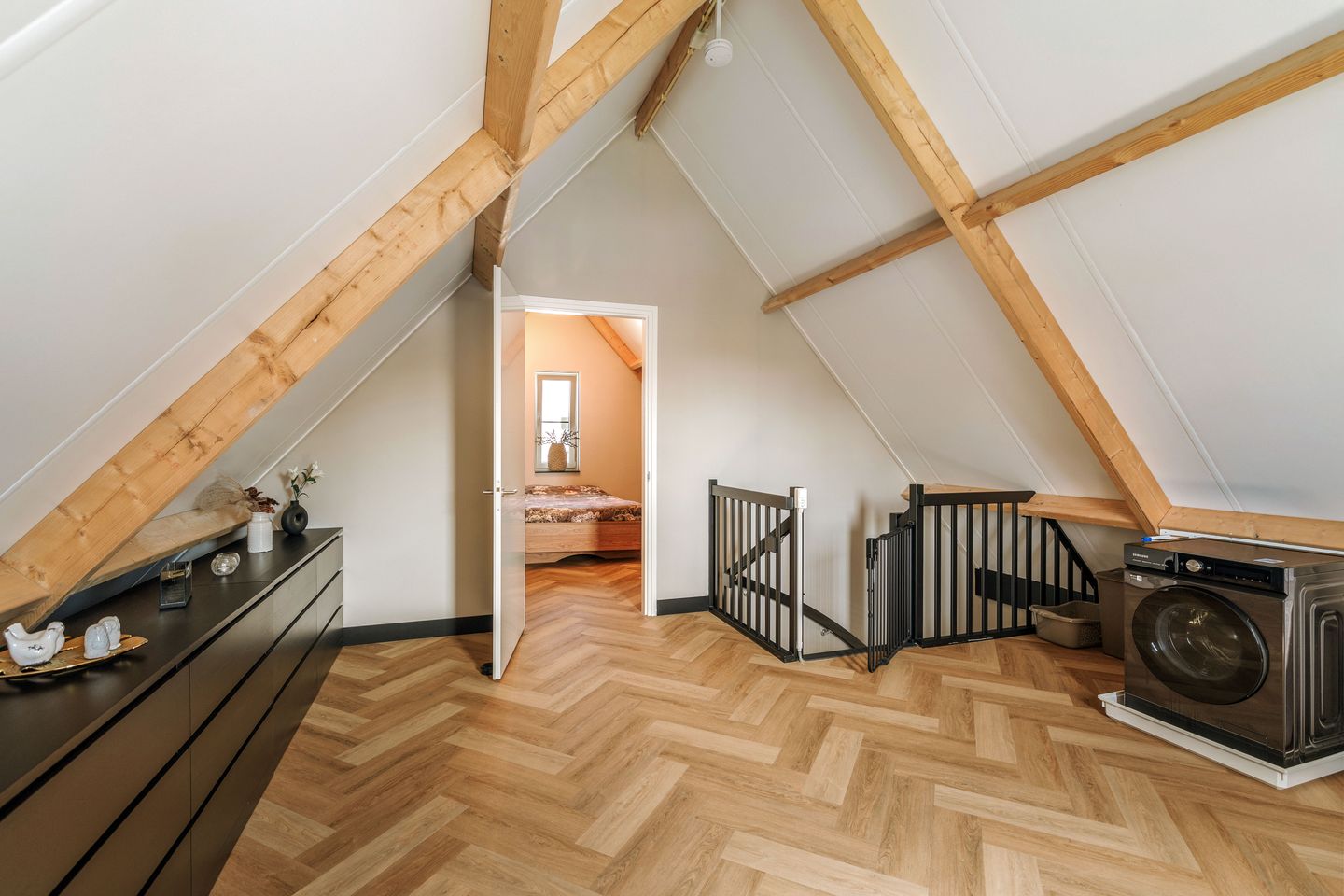 Photo 29 of Joan Derk van der Capellenstraat 86