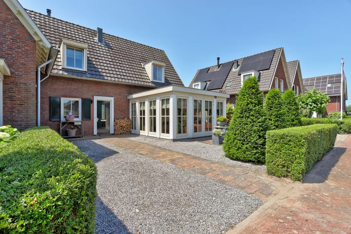 Twee-onder-één-kap te koop: Oesterstraat 14, Berkel En Rodenrijs