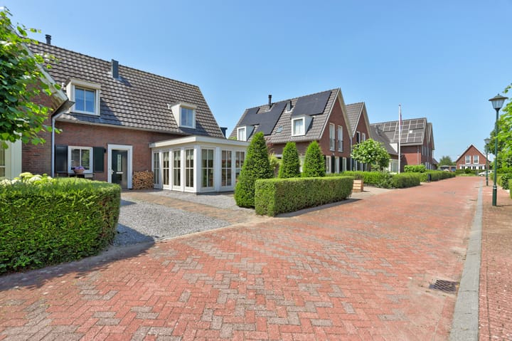Twee-onder-één-kap te koop: Oesterstraat 14, Berkel En Rodenrijs