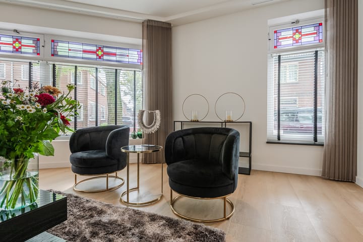 Tussenwoning te koop: Kardinaal van Enckevoirtstraat 15, Tilburg