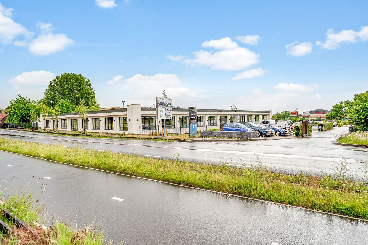 Bekijk foto 2 van Utrechtsestraatweg 149
