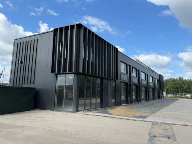 View photo 3 of Kroonlaan 9