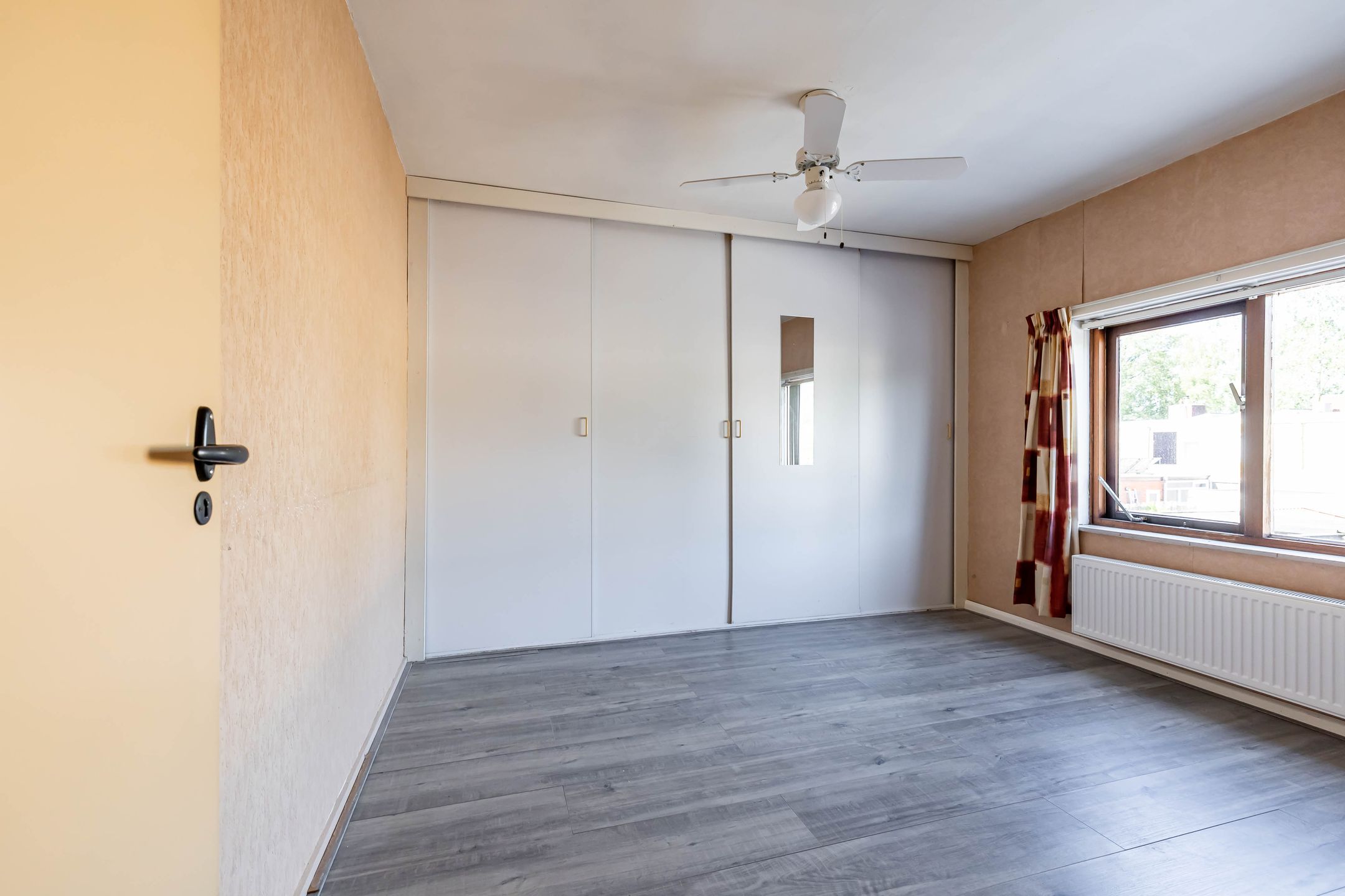 Photo 24 of Roemer Visscherstraat 6