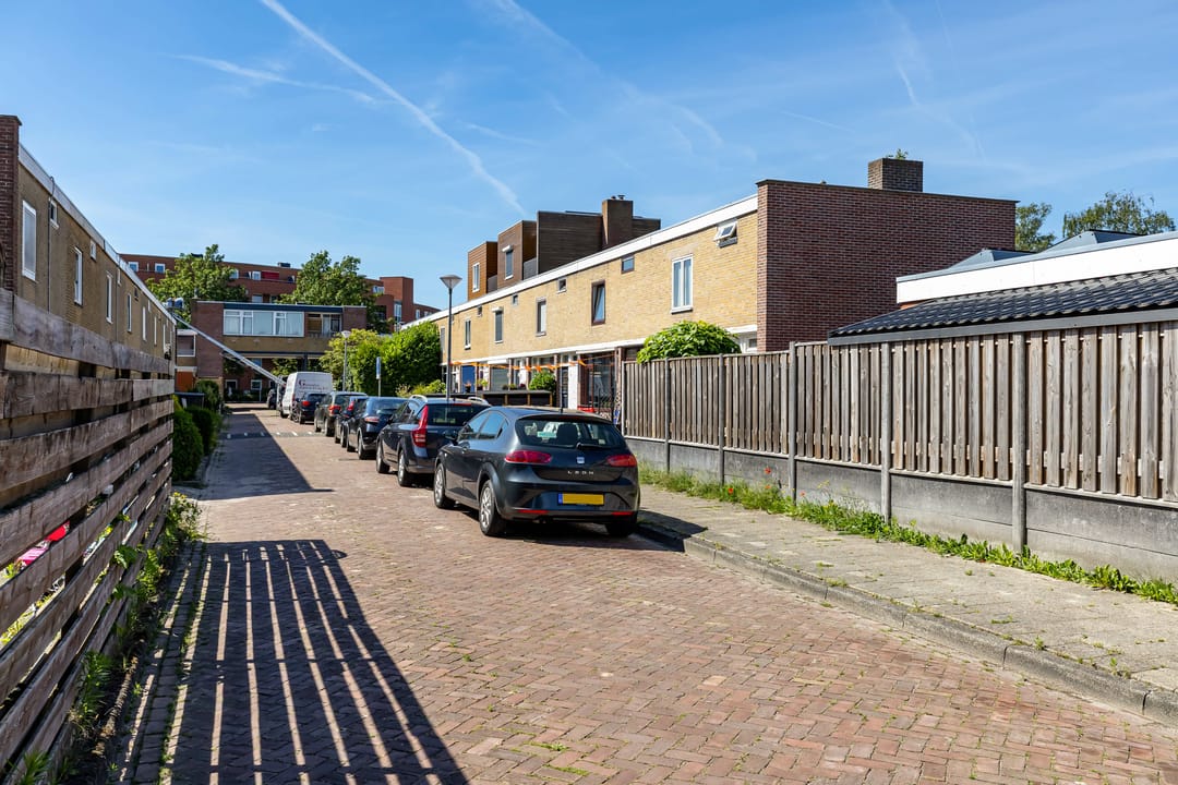 Photo 37 of Roemer Visscherstraat 6