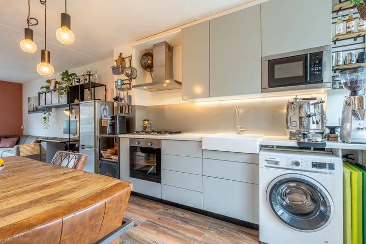 Appartement te koop: Schout Heynricstraat 48, Rotterdam