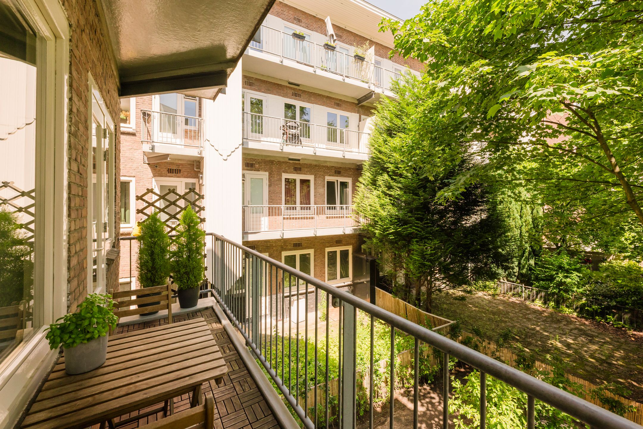 Photo 9 of Simsonstraat 3-1