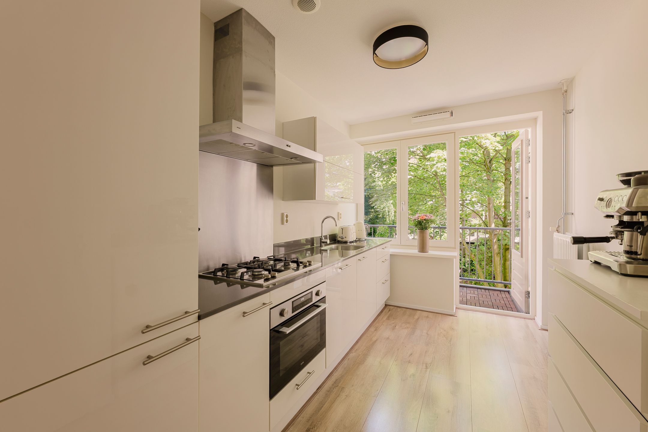 Photo 6 of Simsonstraat 3-1