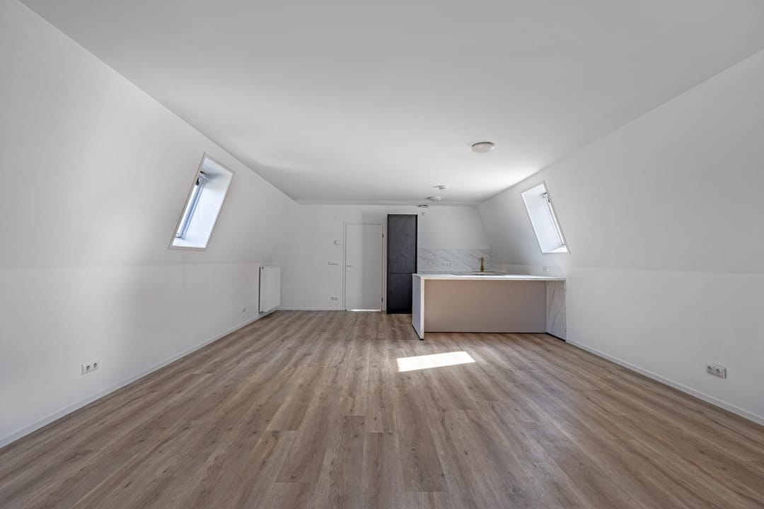 Photo 11 of Midstraat 114-B