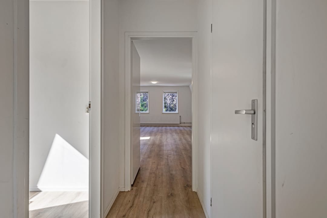 Photo 8 of Midstraat 114-B