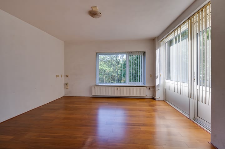 Appartement te koop: S.M. Hugo van Gijnweg 255, Dordrecht