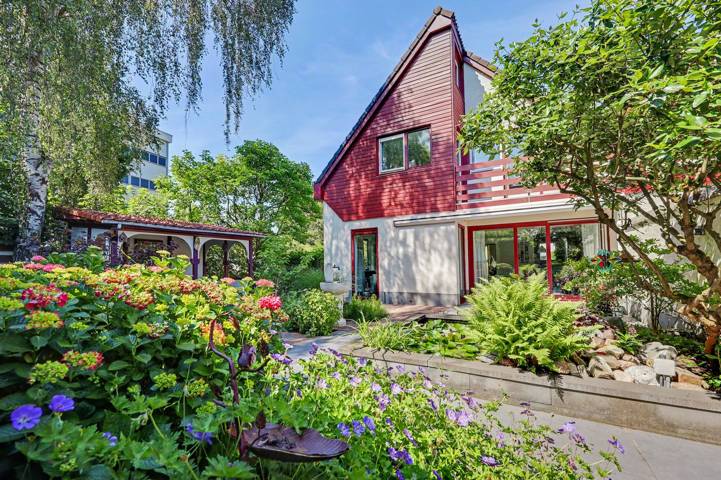 Photo 44 of Hoensbroekstraat 58