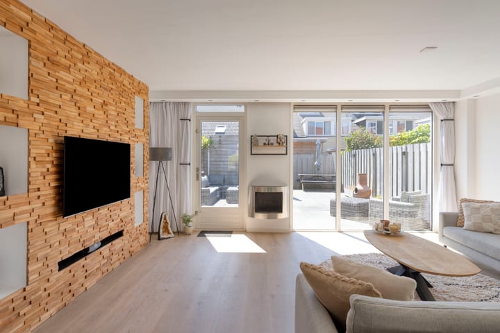 Tussenwoning te koop: Gerard den Brabanderhof 24, Hoorn