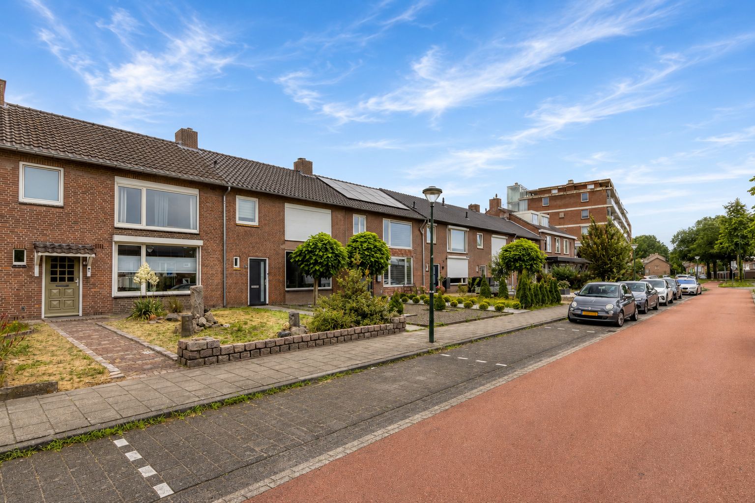 Photo 33 of Nuenenseweg 36