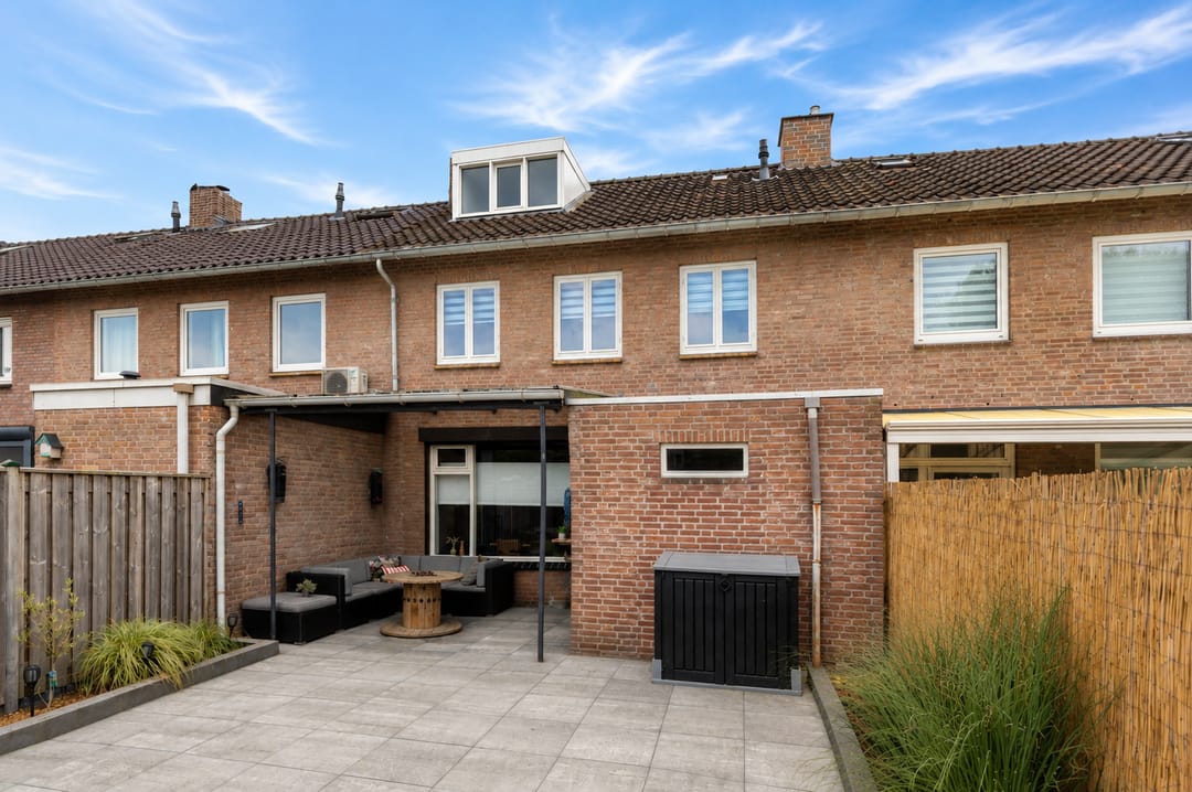 Photo 31 of Nuenenseweg 36
