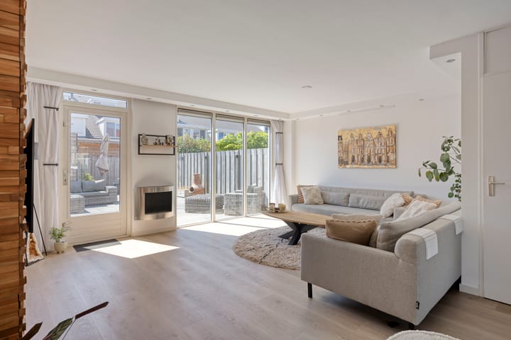 Tussenwoning te koop: Gerard den Brabanderhof 24, Hoorn