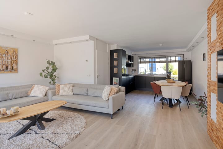 Tussenwoning te koop: Gerard den Brabanderhof 24, Hoorn