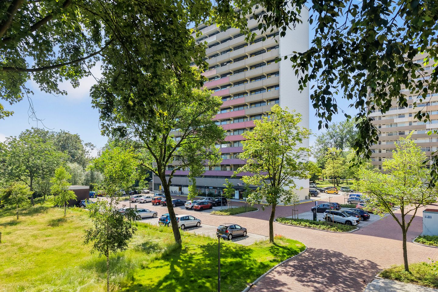 Foto 29 van Munt 69