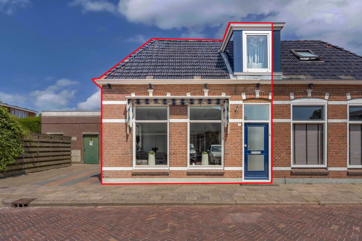 Photo 2 of van Burmaniastraat 1