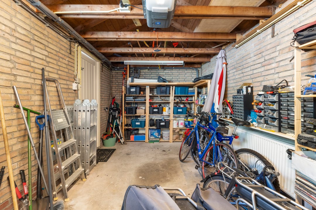 Foto 43 van Tethart Haagstraat 1