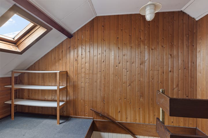 Twee-onder-één-kap te koop: Wilhelminalaan 109, Hillegom