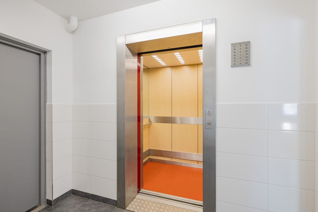 Photo 8 of Doorneberglaan 86
