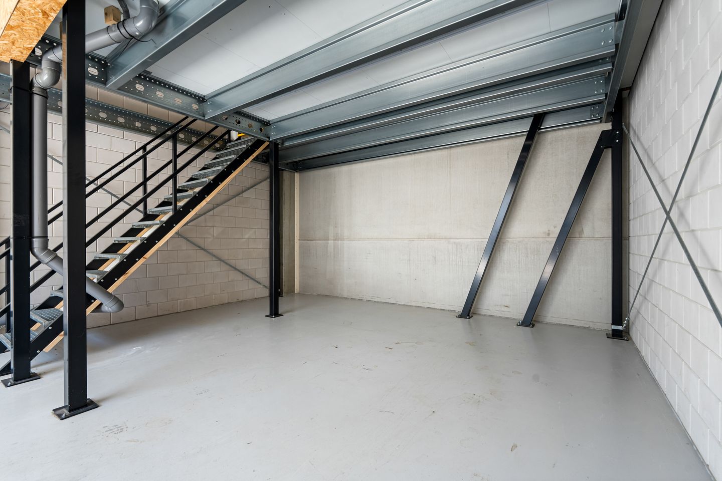 Bekijk foto 5 van Hertzstraat 13