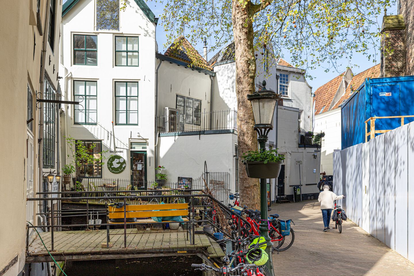 Photo 44 of Dubbele Buurt 11-D