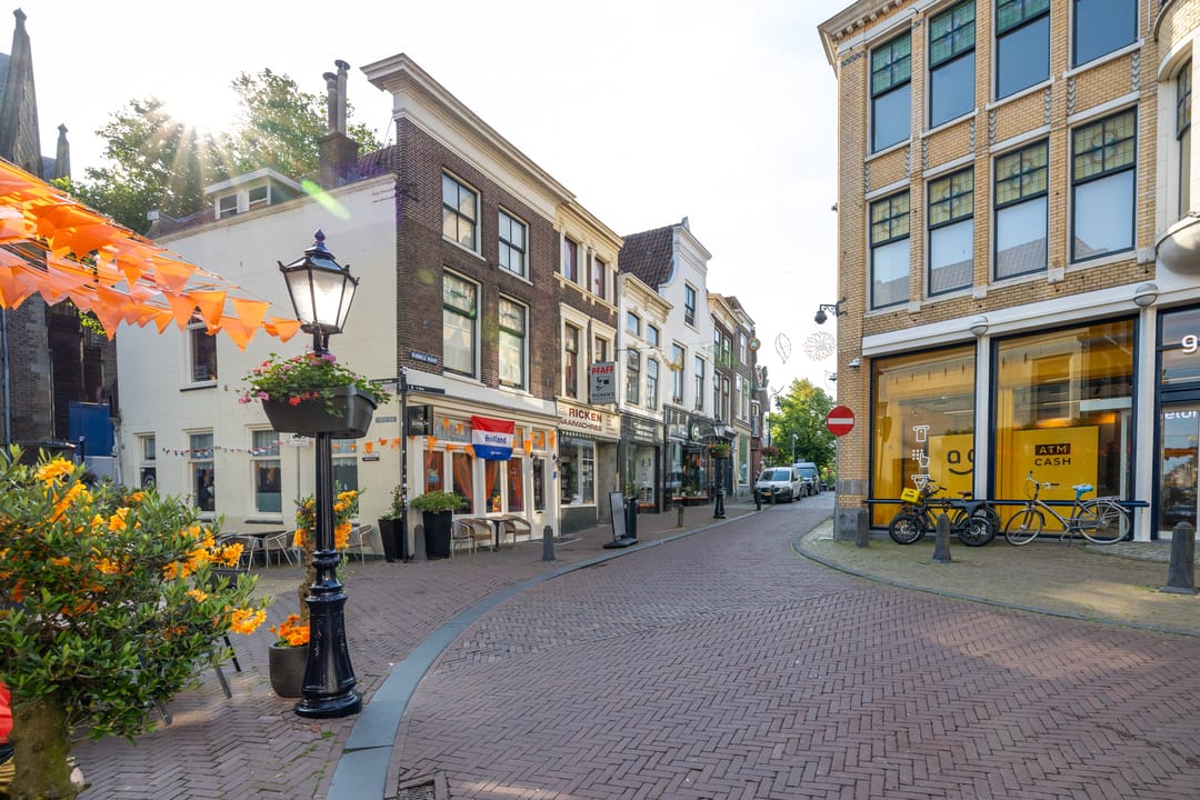 Photo 46 of Dubbele Buurt 11-D
