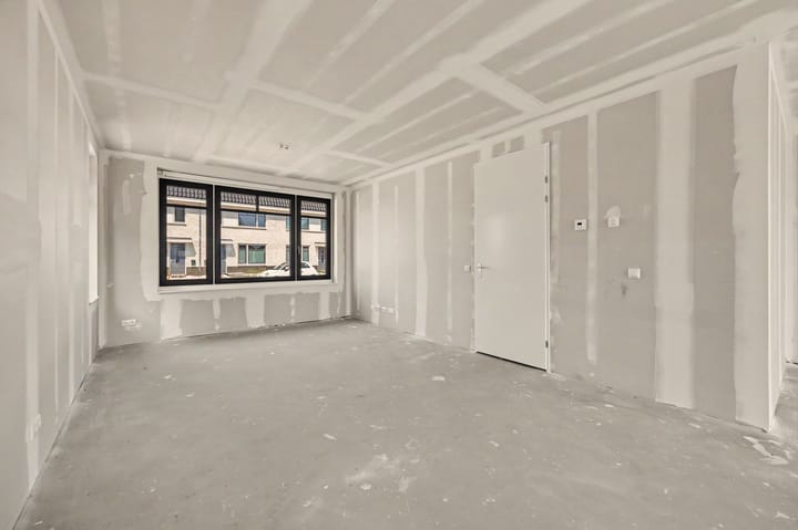 Photo 4 of Meander 28