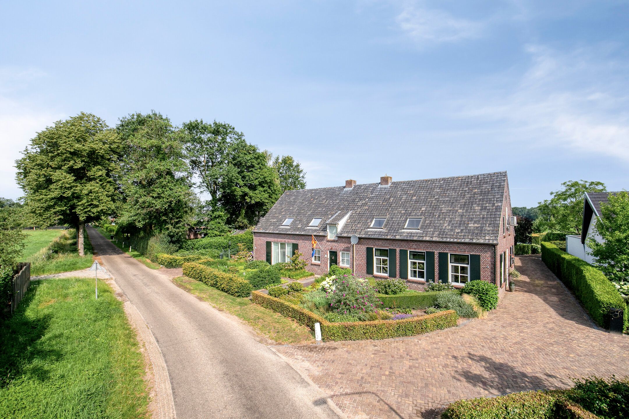 Foto 60 van Willibrordusweg 10