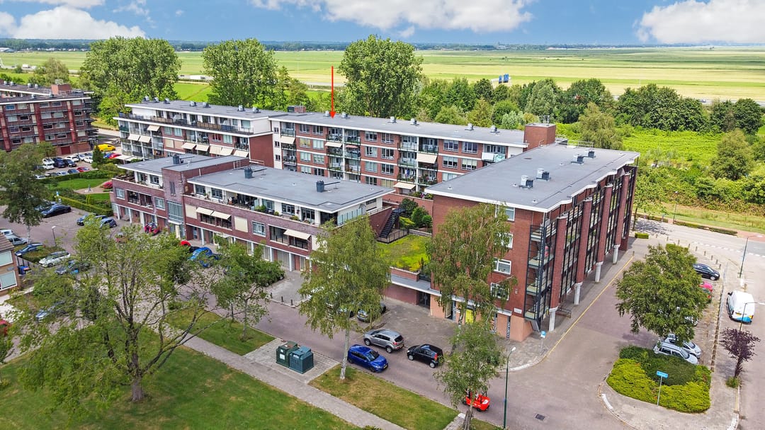 Photo 22 of Eemborg 417