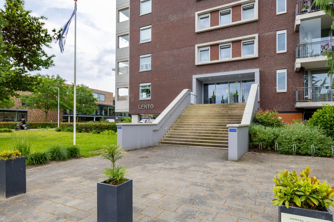 Photo 32 of César Franckstraat 52