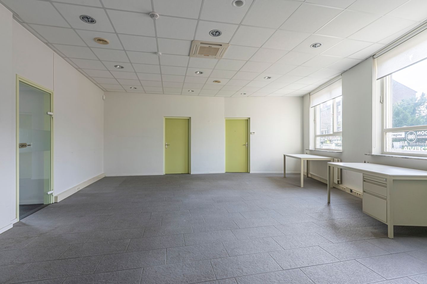 View photo 2 of Deken Quodbachlaan 29