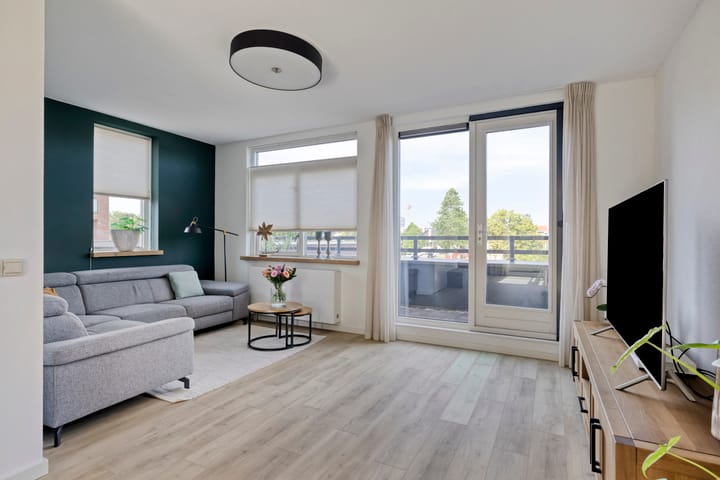 Hoekwoning te koop: Maasdijk 61, Breda