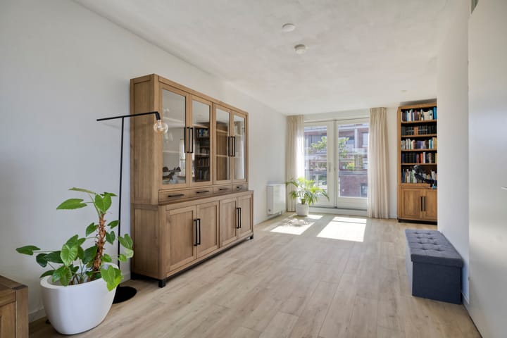 Hoekwoning te koop: Maasdijk 61, Breda