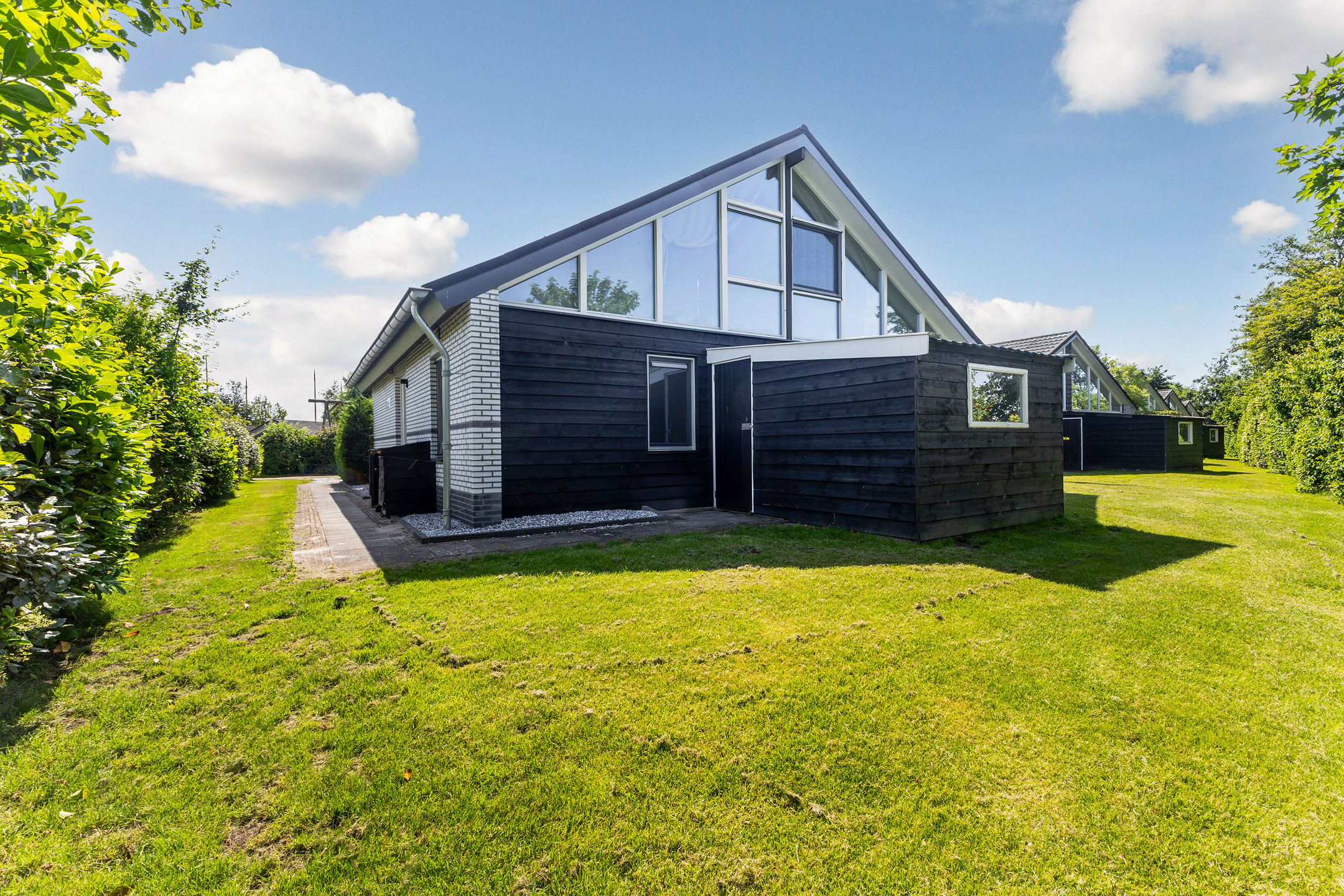 5-bedroom freehold villa in Gaastmeer — photo 5 of 5