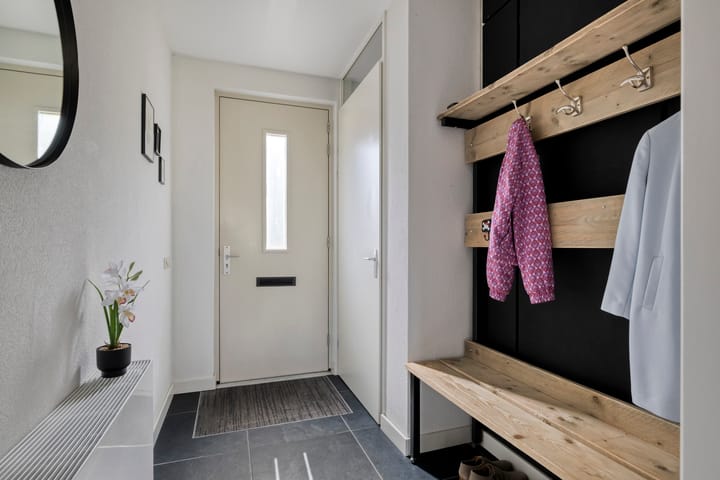 Hoekwoning te koop: Maasdijk 61, Breda