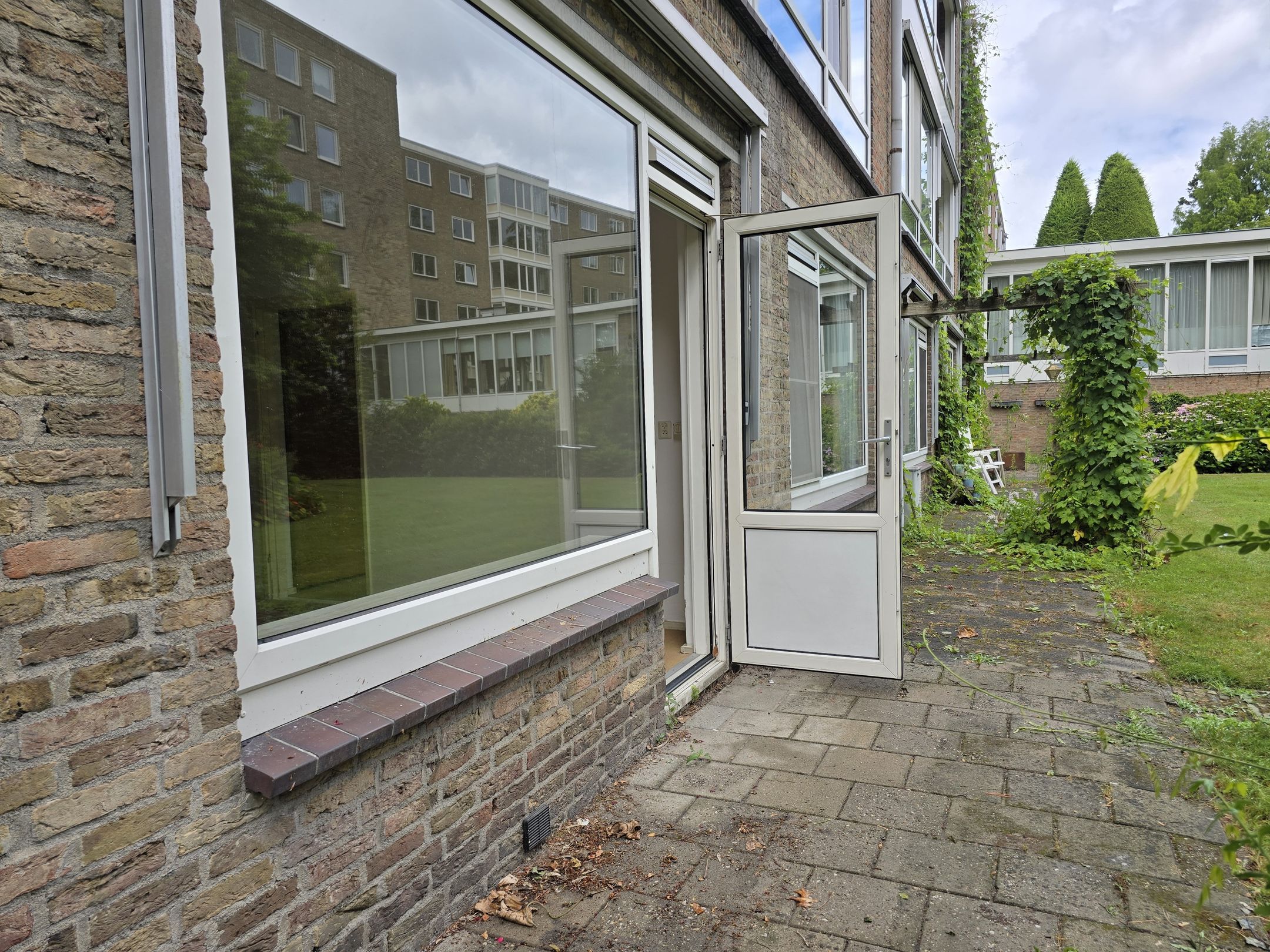 Photo 12 of Laan van Rijnwijk 1-D04