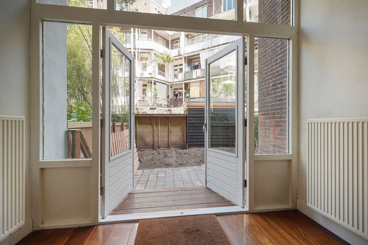 Foto 4 van Tilanusstraat 75-H