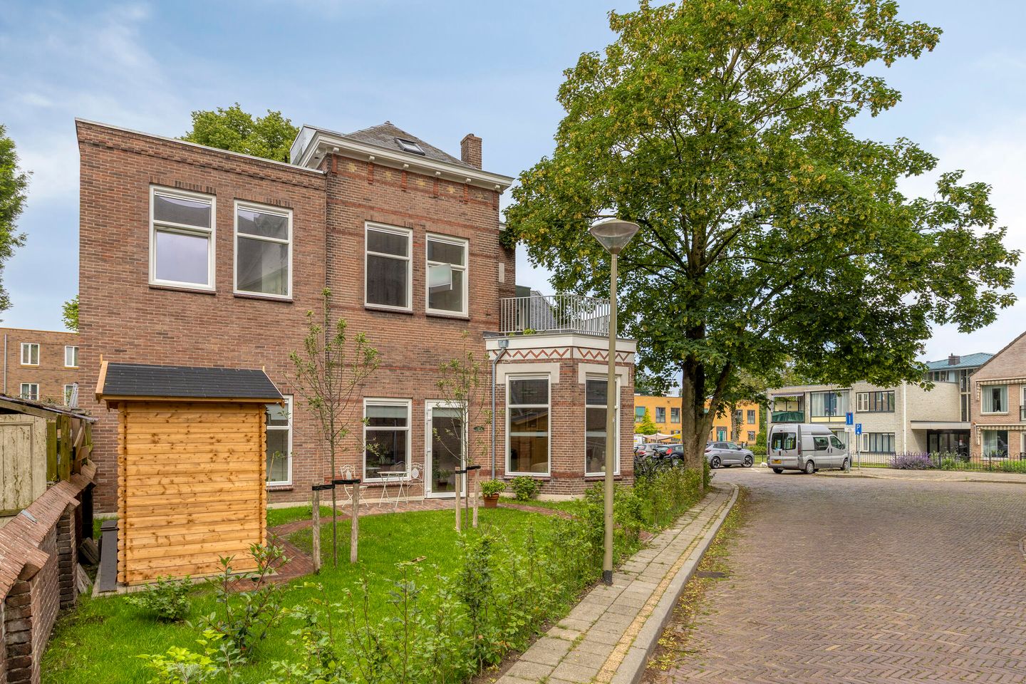 Photo 20 of Sint Antoniusplein 3-B