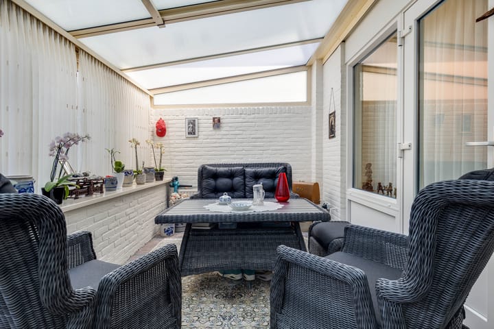 Hoekwoning te koop: Rijksweg Zuid 251, Sittard