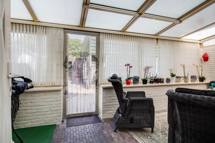 Hoekwoning te koop: Rijksweg Zuid 251, Sittard