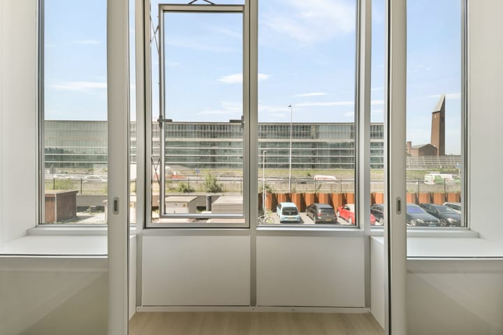 Studio te koop: Bos en Lommerplantsoen 5E, Amsterdam