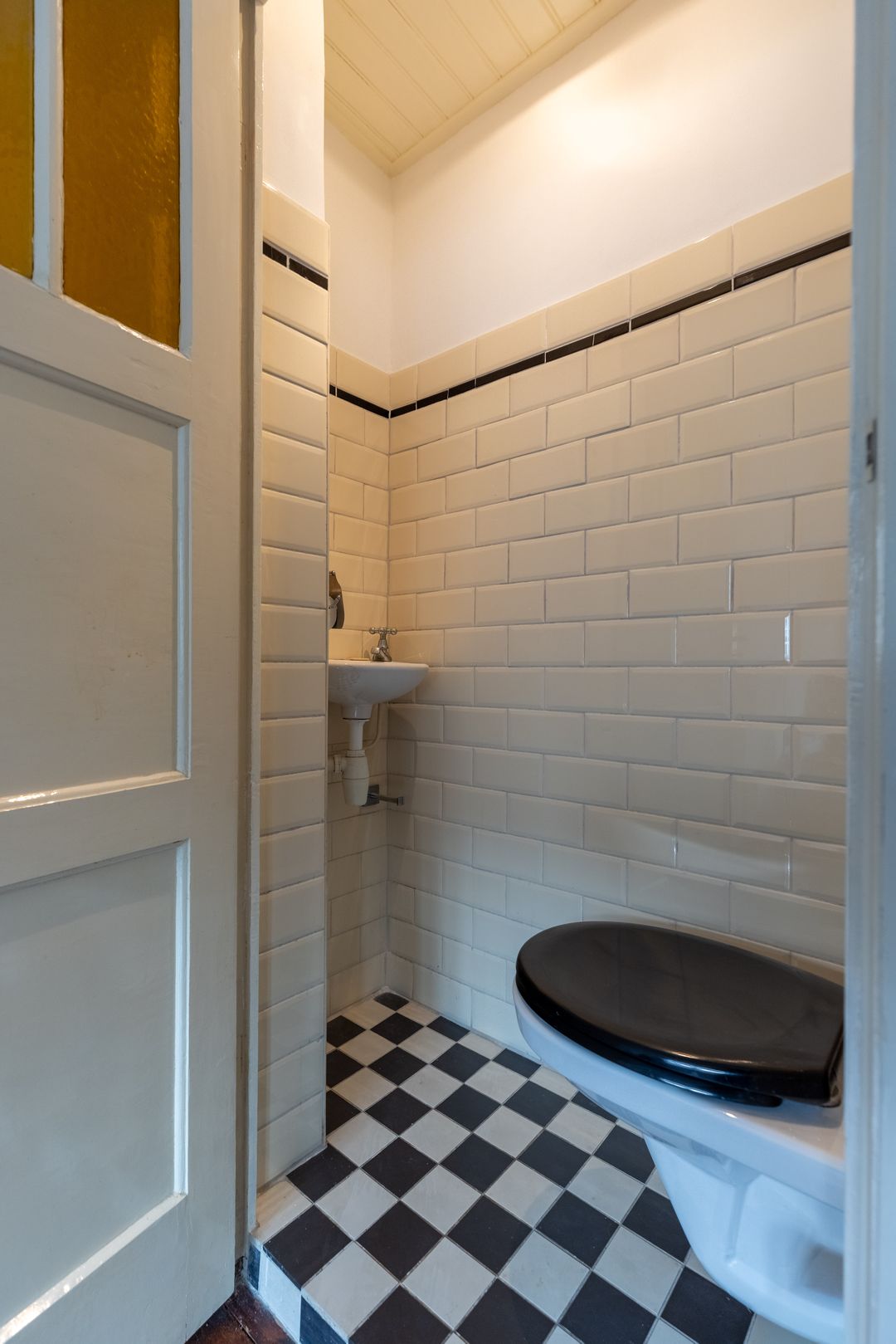 Photo 31 of Huizerpoortstraat 26