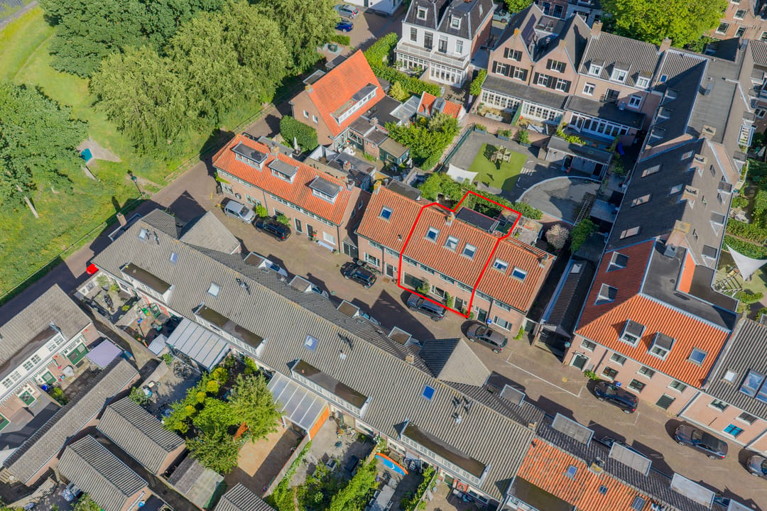 Photo 62 of Huizerpoortstraat 26